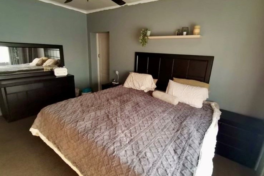 3 Bedroom Property for Sale in Vaalpark Free State